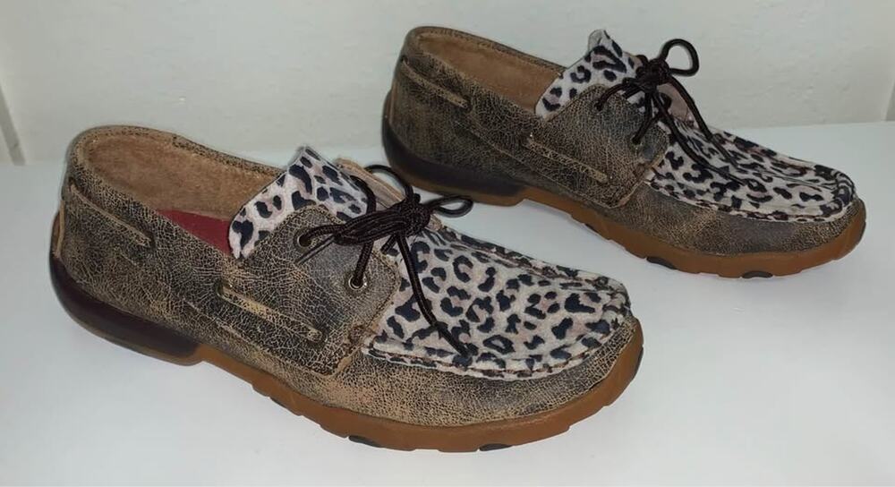 Twisted X Leopard Print Leather Boat Shoes (size 8.5)